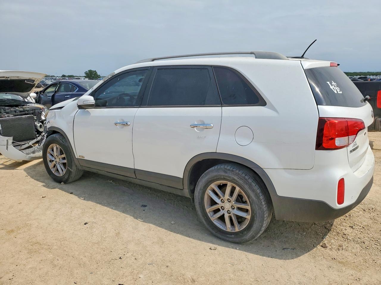 2015 KIA SORENTO