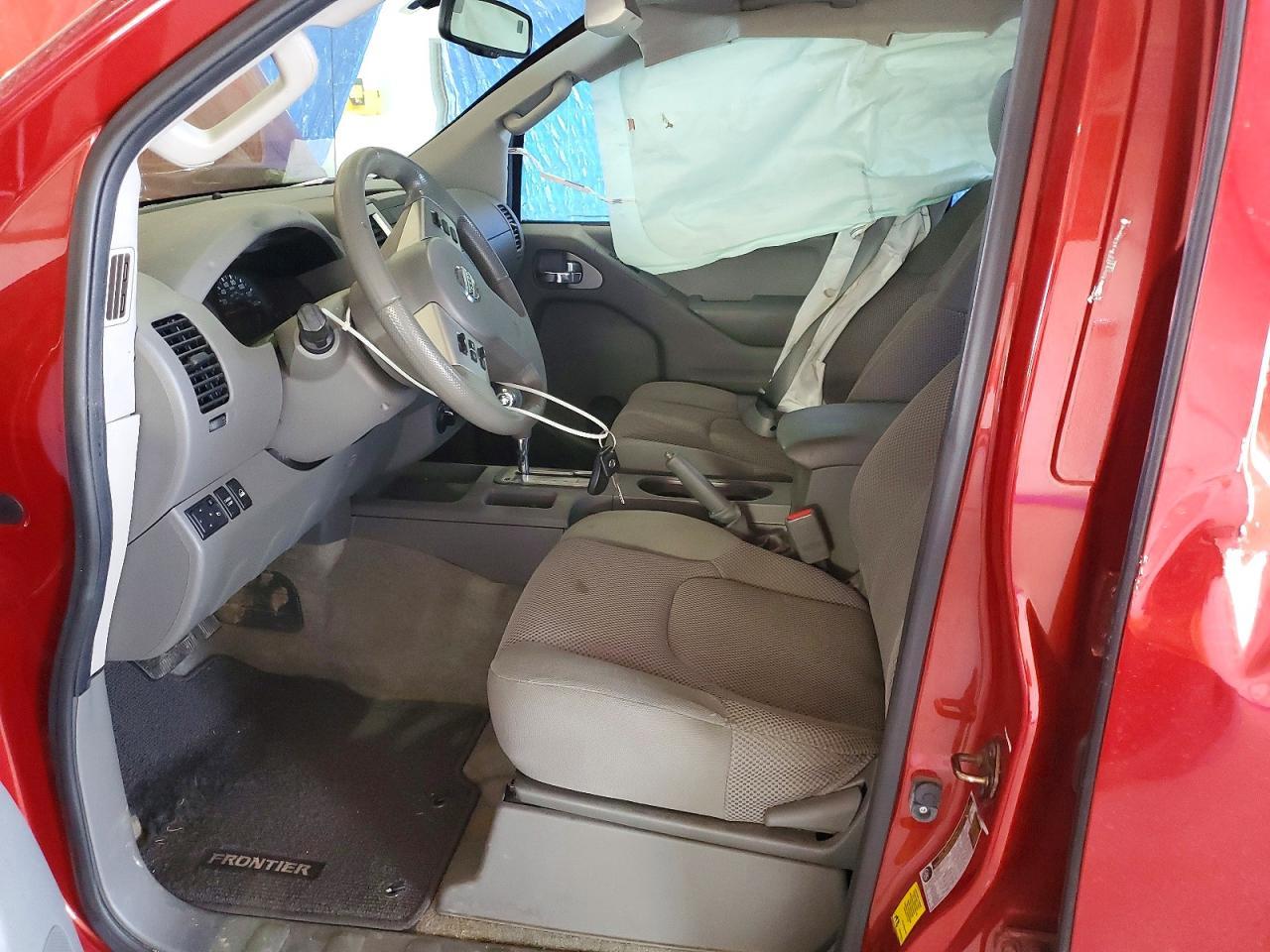 2015 NISSAN Frontier