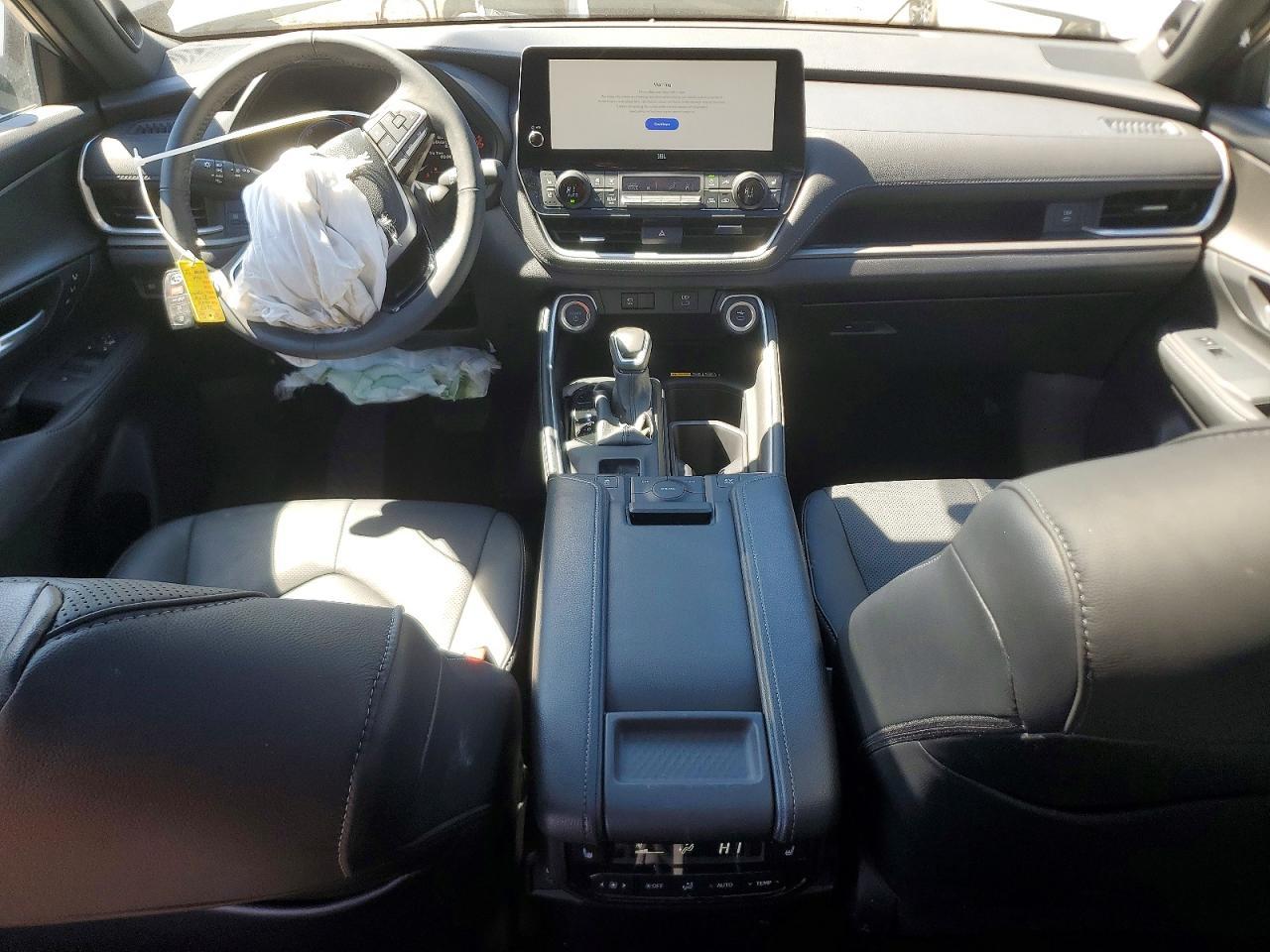 2025 TOYOTA HIGHLANDER
