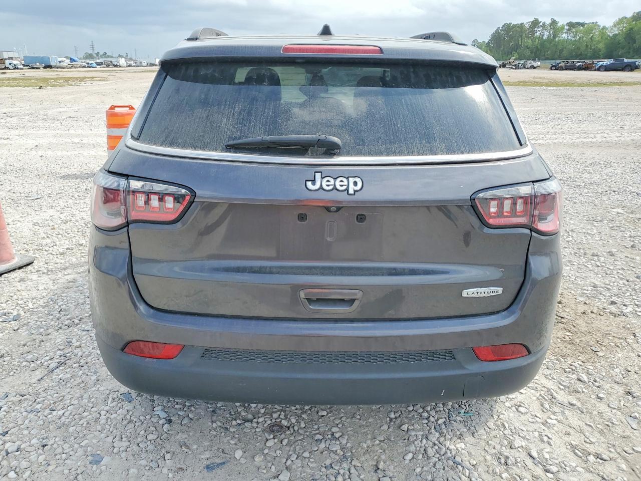 2021 JEEP Compass