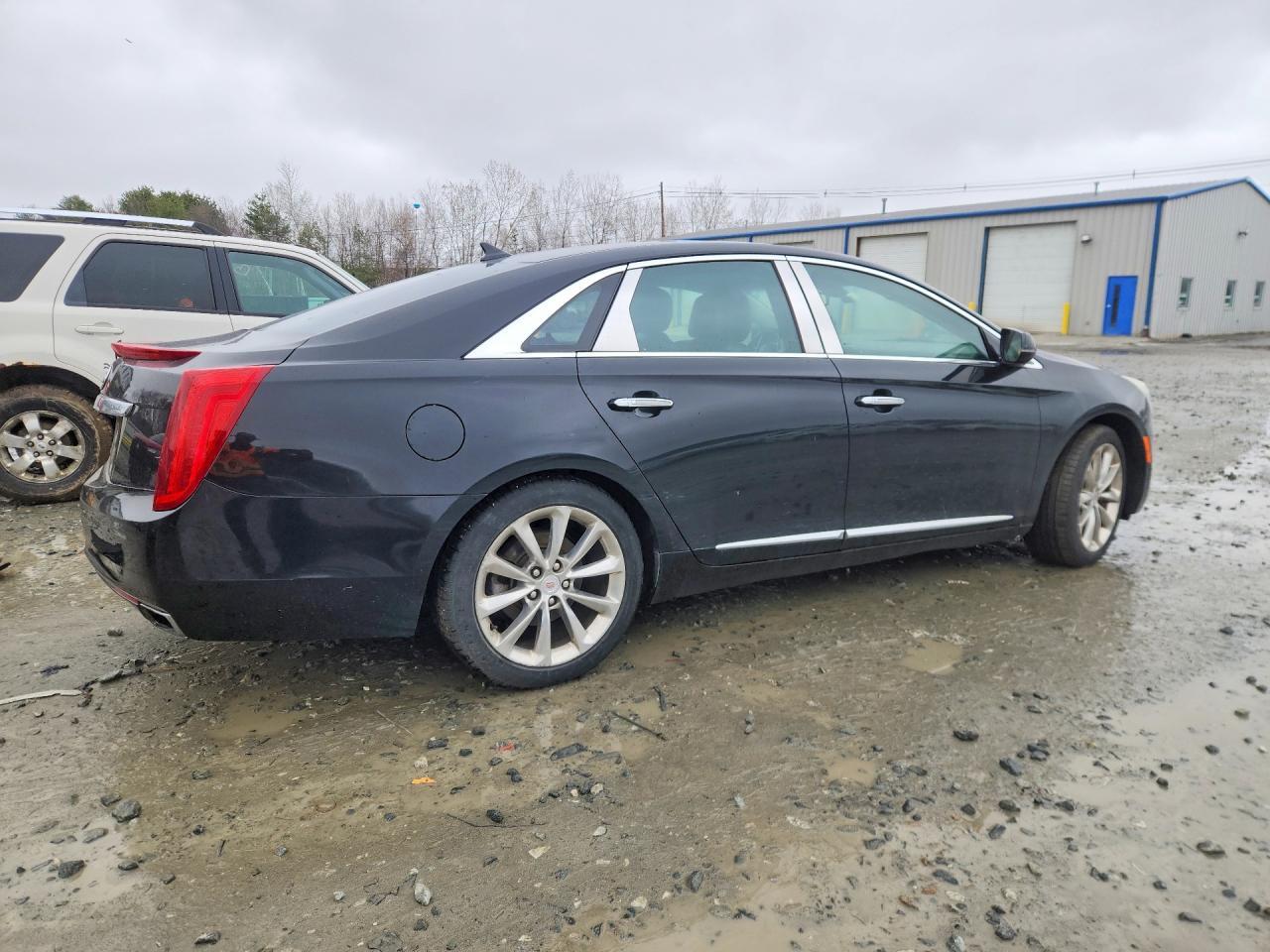 2013 CADILLAC XTS