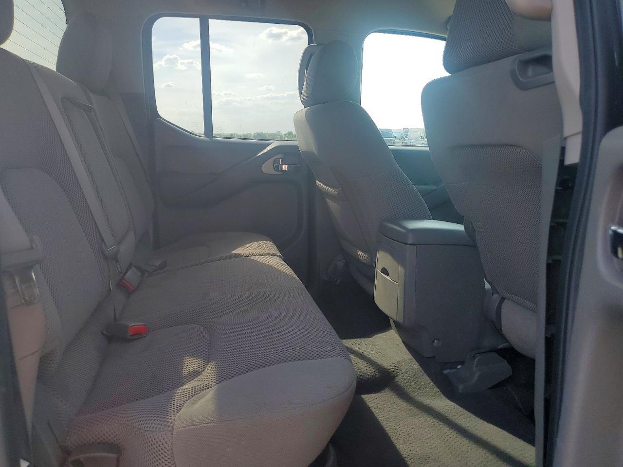 2006 NISSAN Frontier
