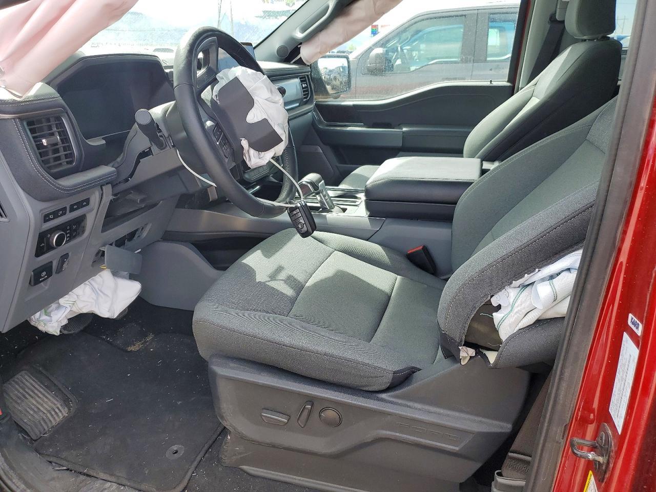 2024 FORD F-150 Lightning
