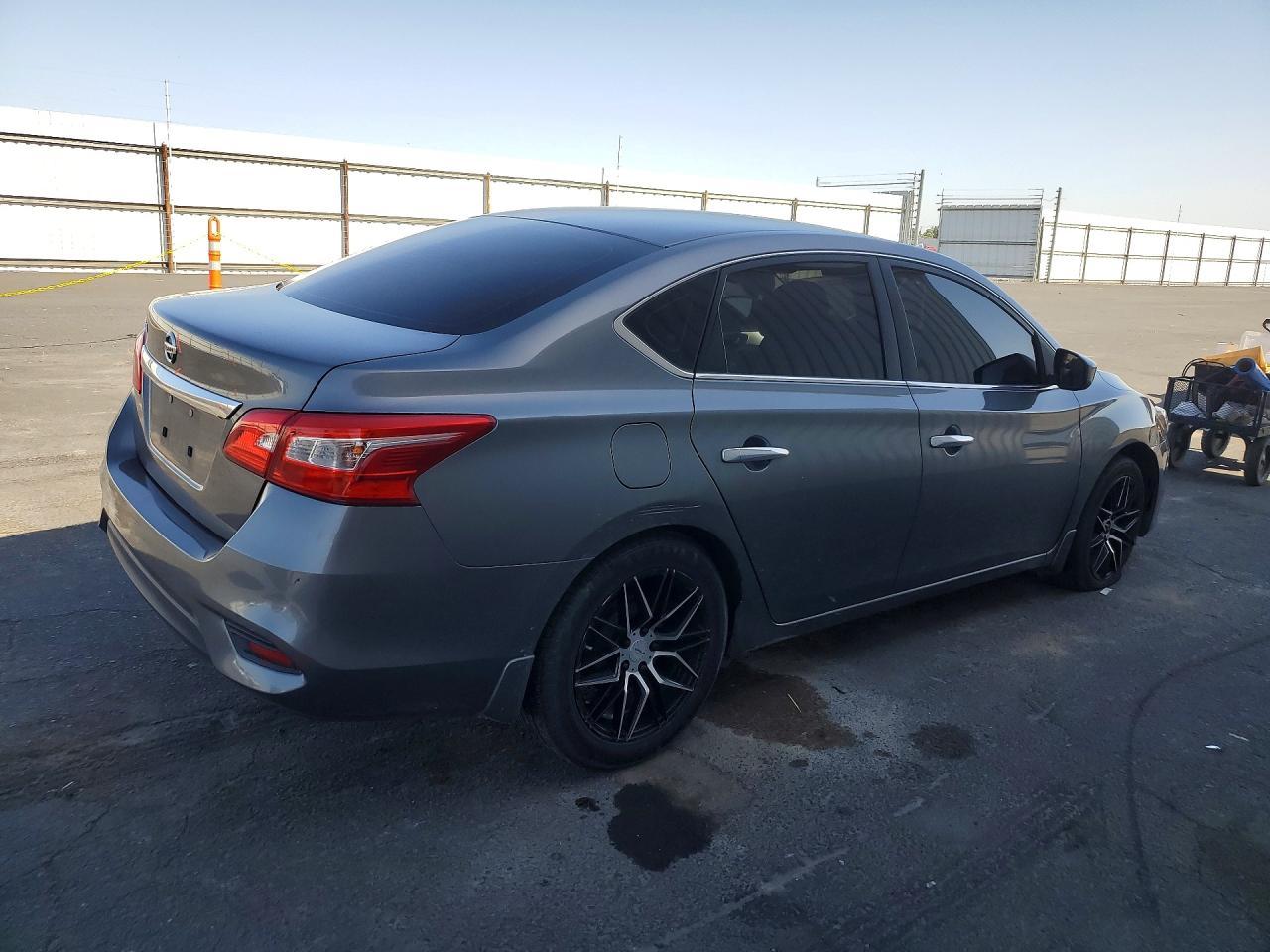2016 NISSAN SENTRA