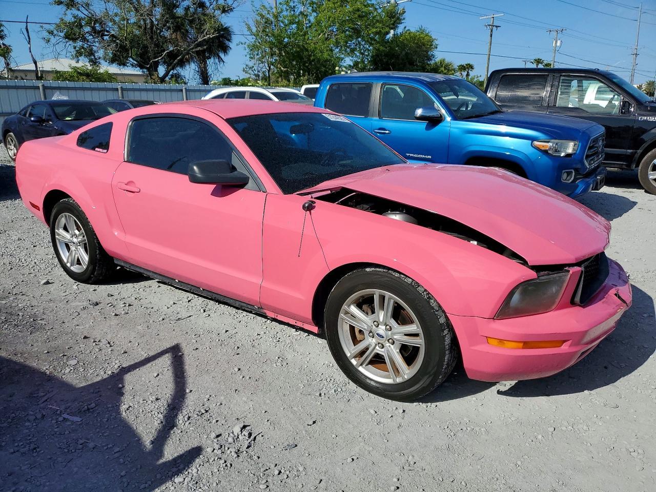 2007 FORD MUSTANG