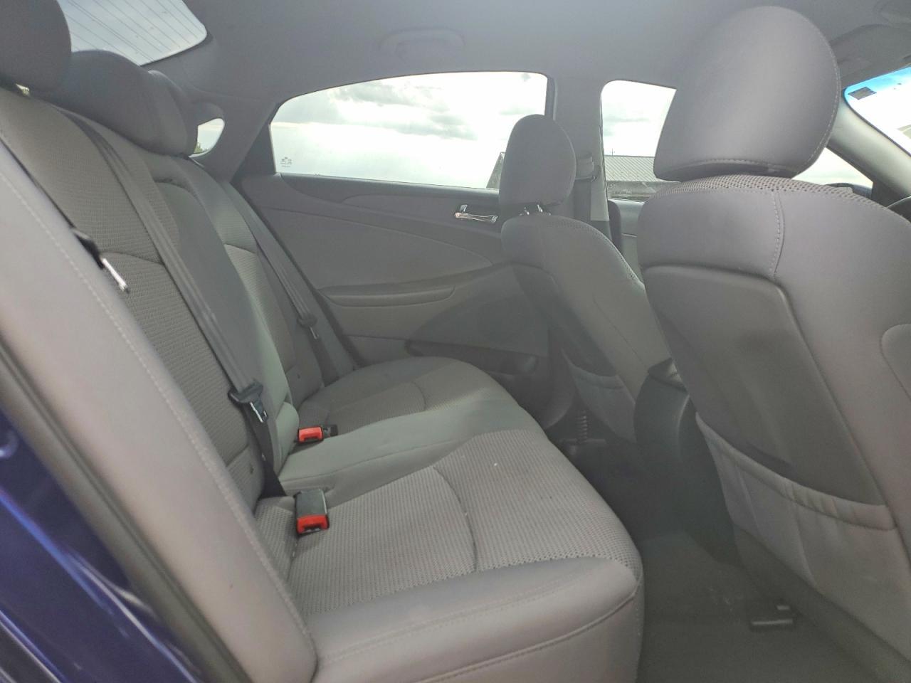 2012 HYUNDAI SONATA