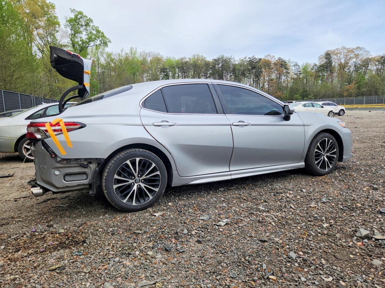 2018 TOYOTA CAMRY