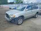 2004 TOYOTA HIGHLANDER