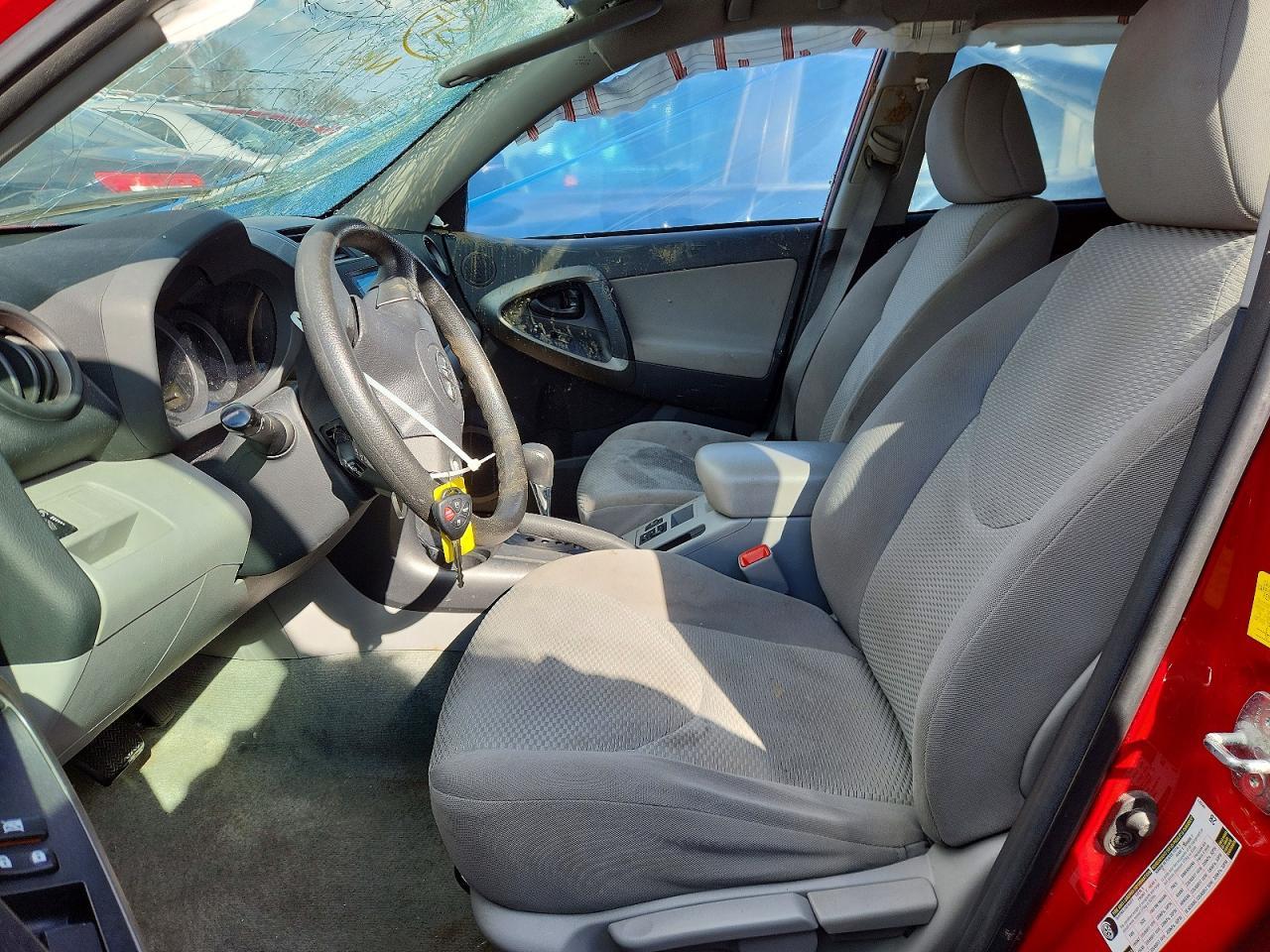 2011 TOYOTA RAV4