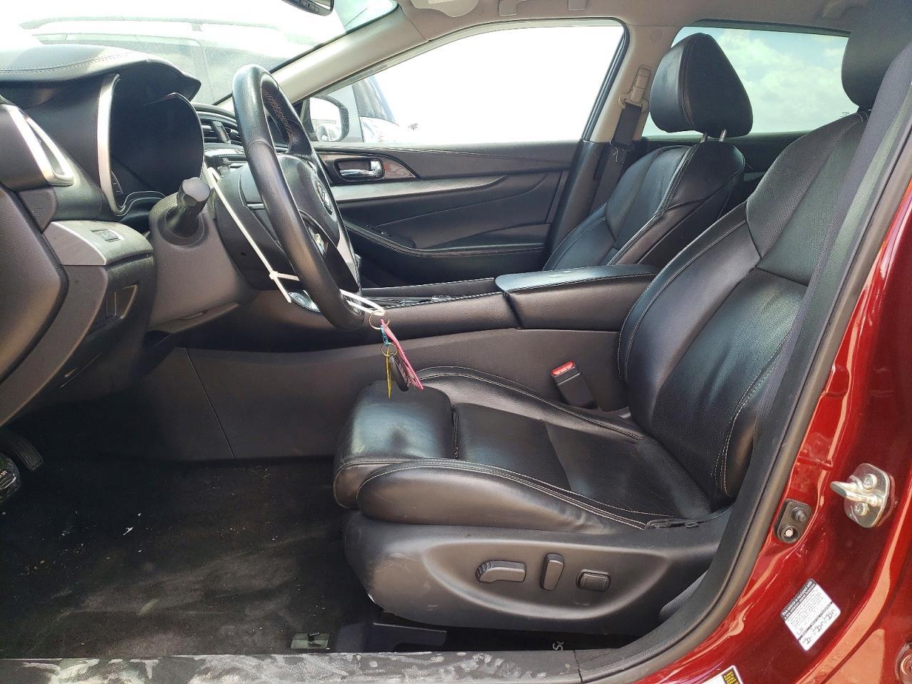 2016 NISSAN Maxima