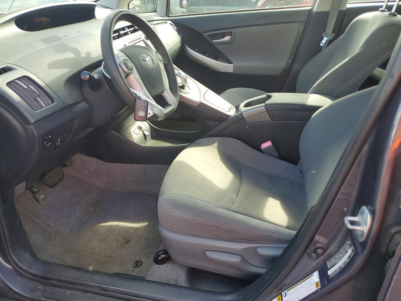 2012 TOYOTA PRIUS