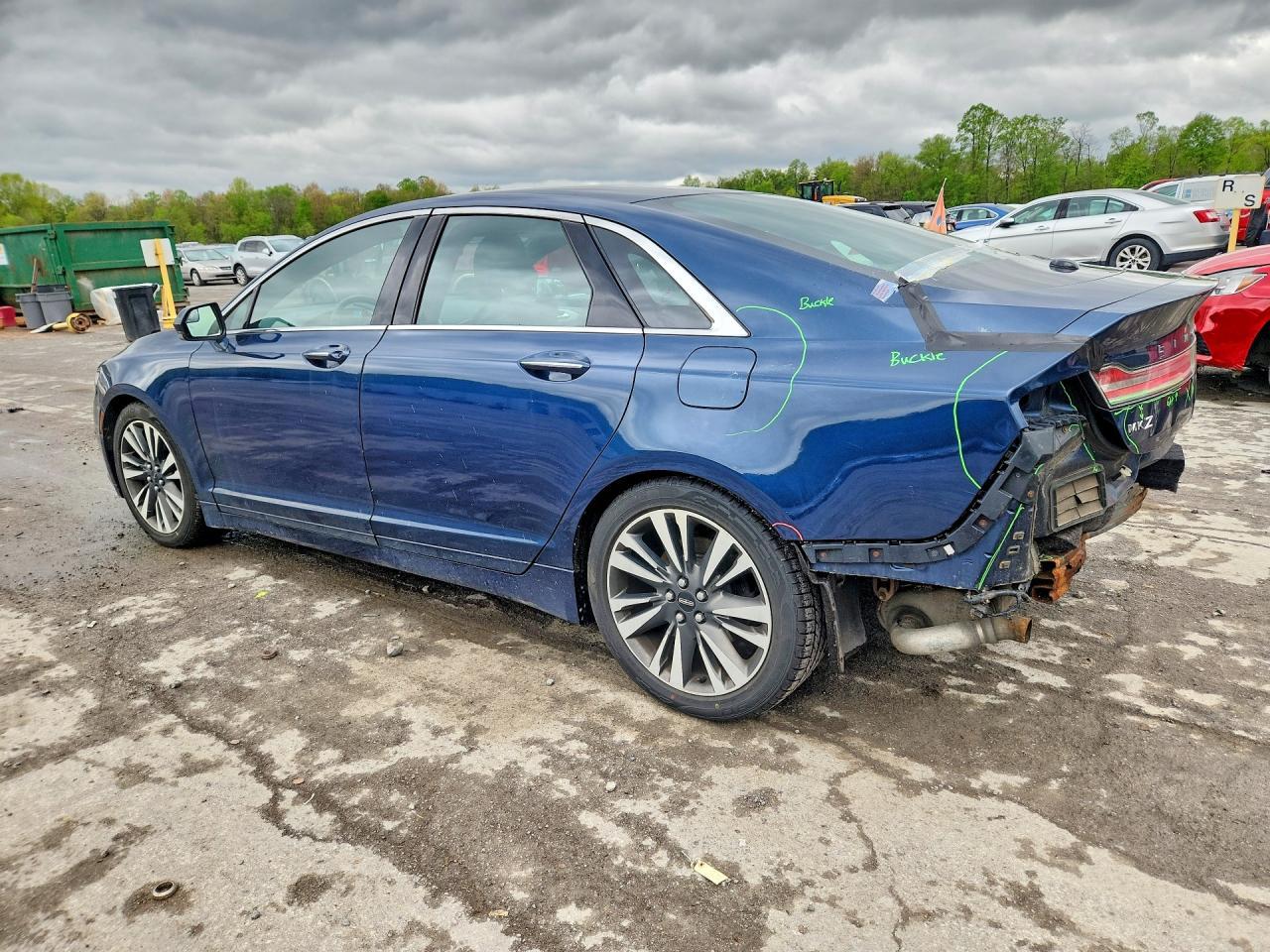 2017 LINCOLN MKZ