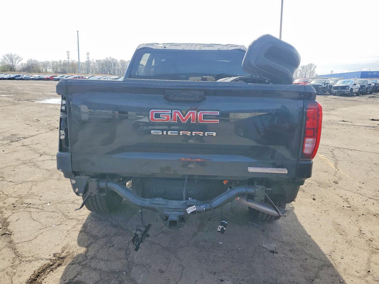 2025 GMC Sierra