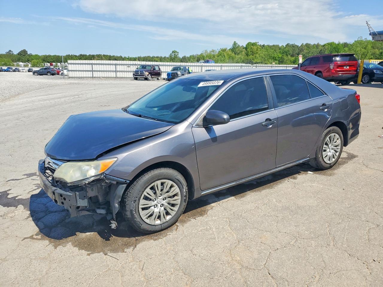 2014 TOYOTA CAMRY