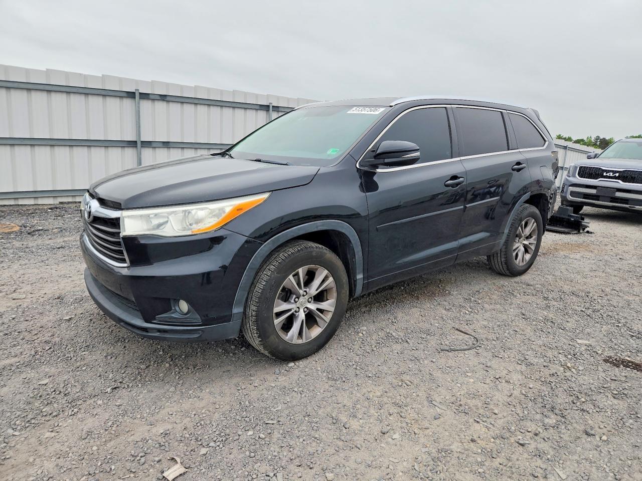 2014 TOYOTA HIGHLANDER
