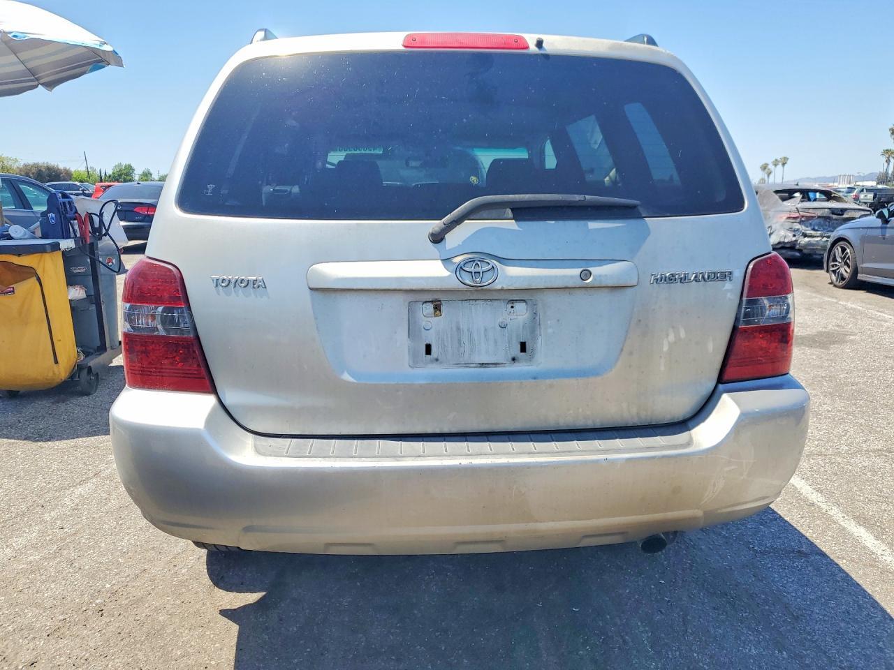 2006 TOYOTA HIGHLANDER