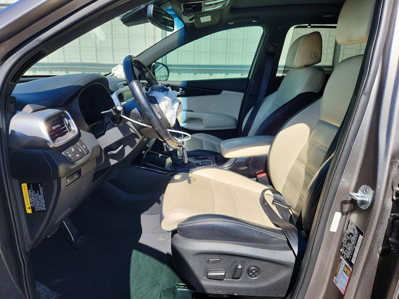2017 KIA SORENTO