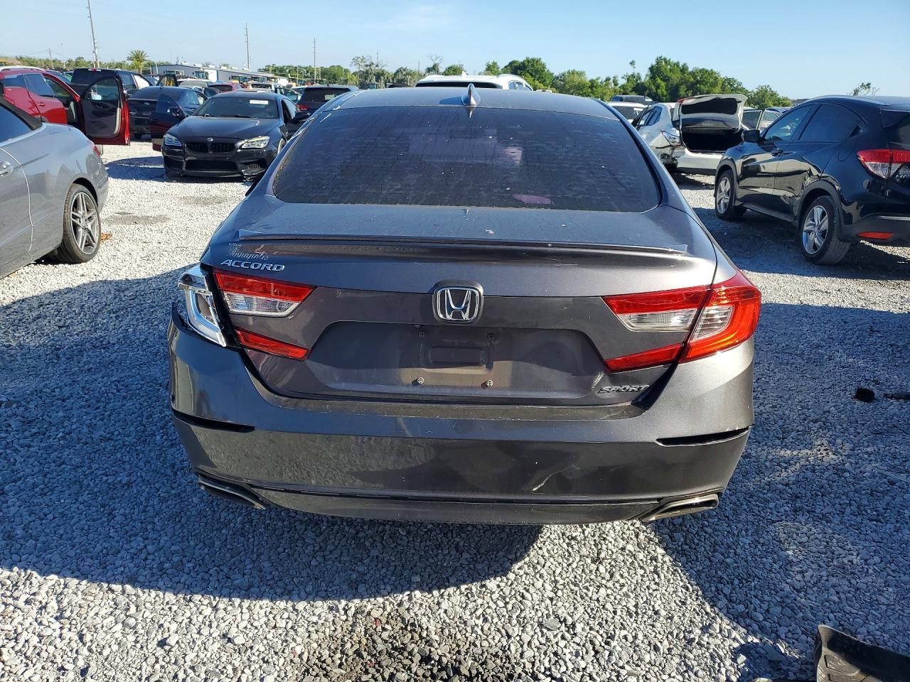 2018 HONDA ACCORD