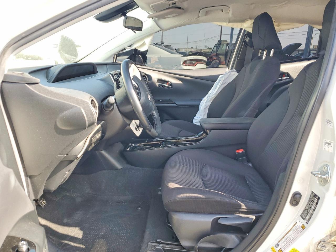 2018 TOYOTA PRIUS