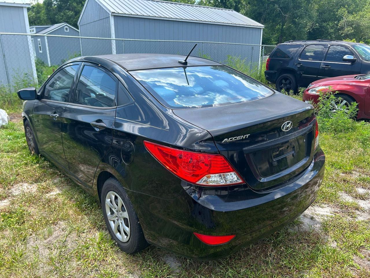 2013 HYUNDAI ACCENT