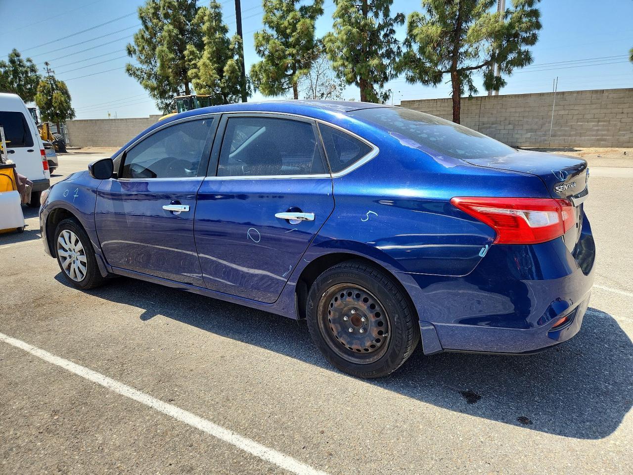 2016 NISSAN SENTRA