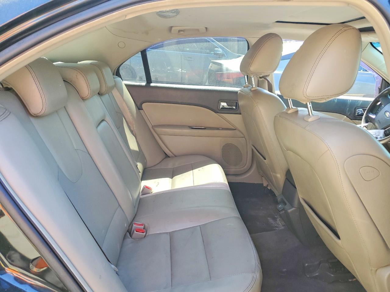 2010 FORD FUSION