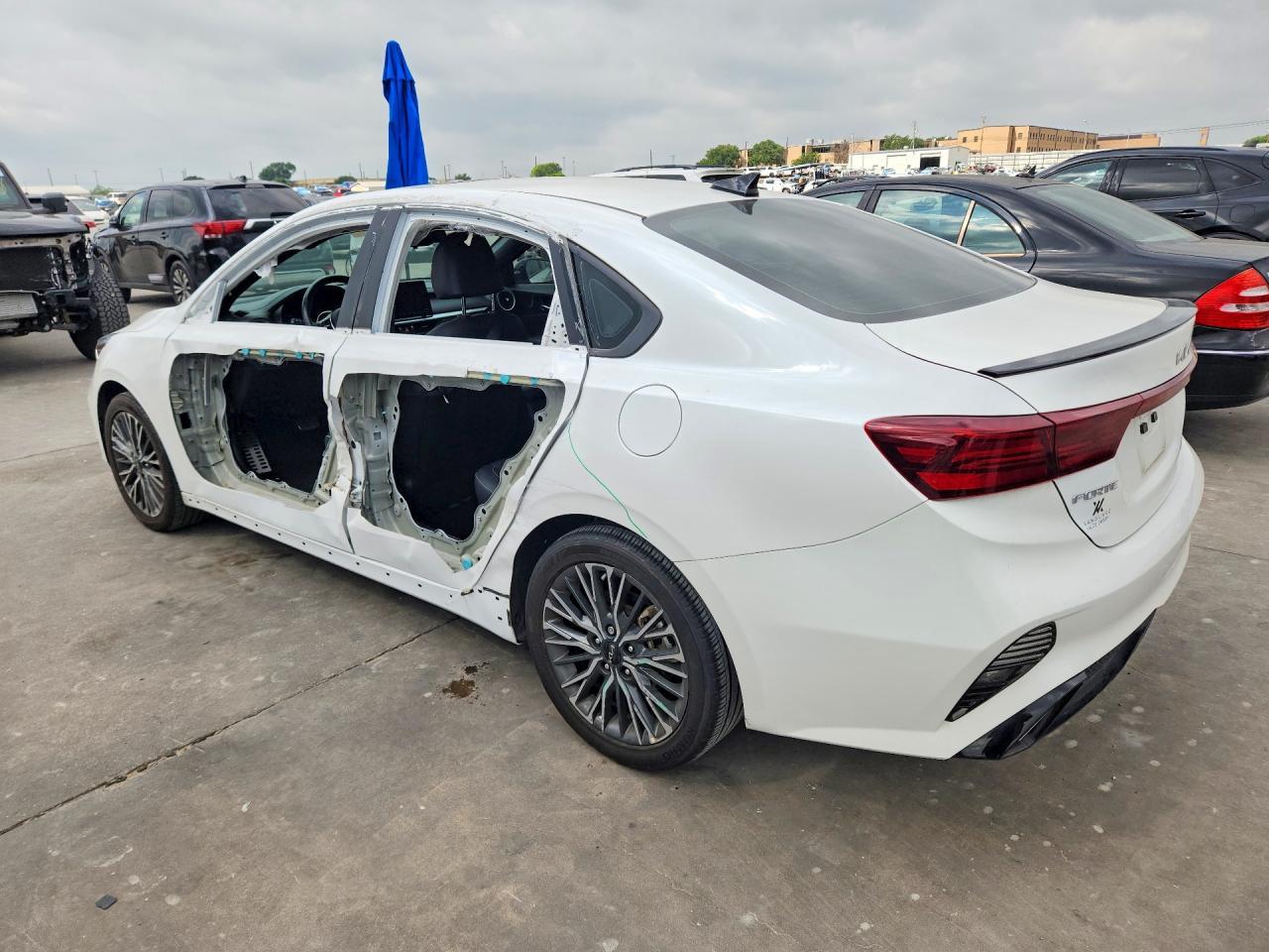2024 KIA FORTE