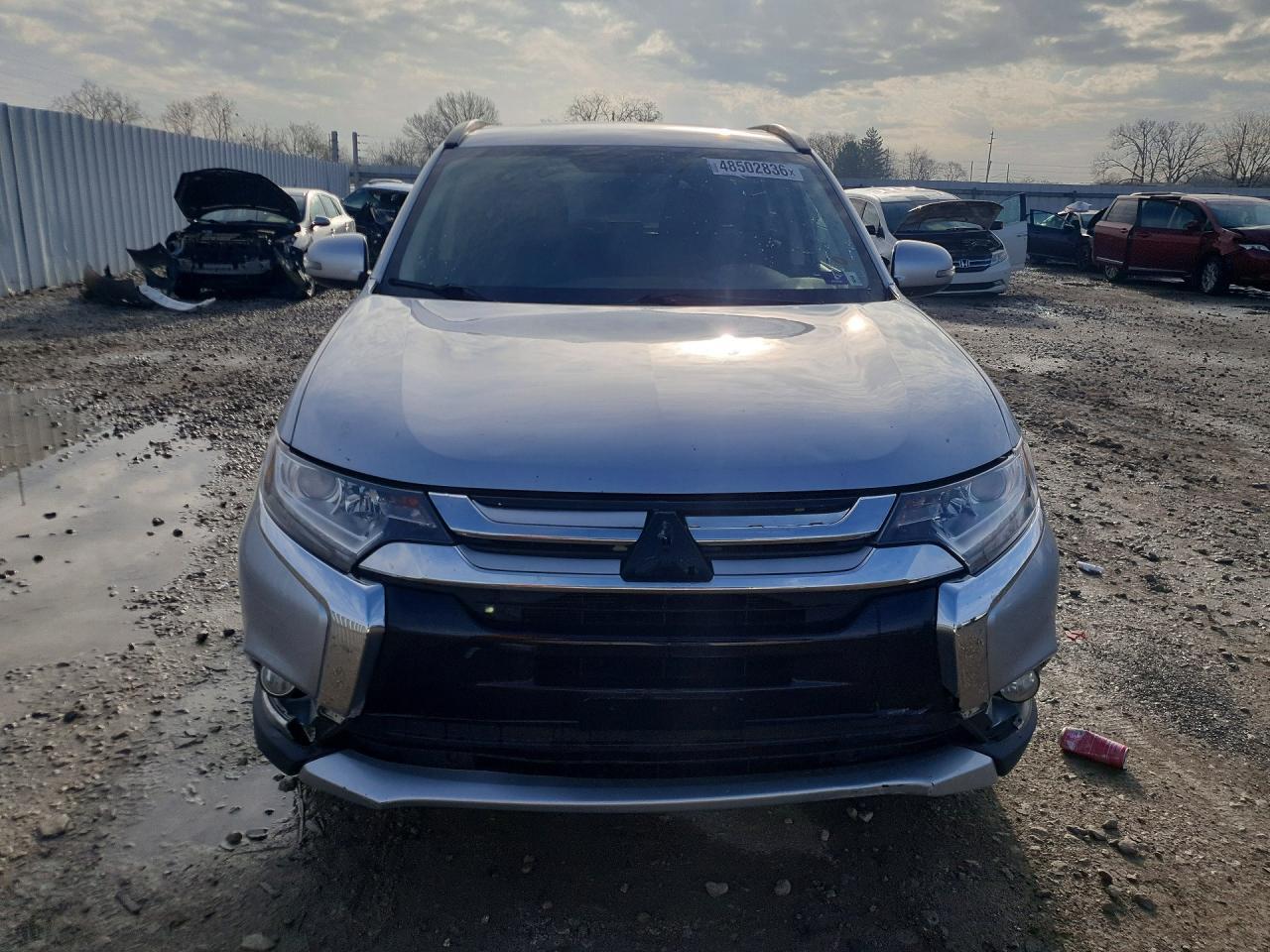 2016 MITSUBISHI outlander