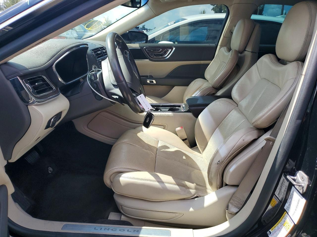 2017 LINCOLN Continental