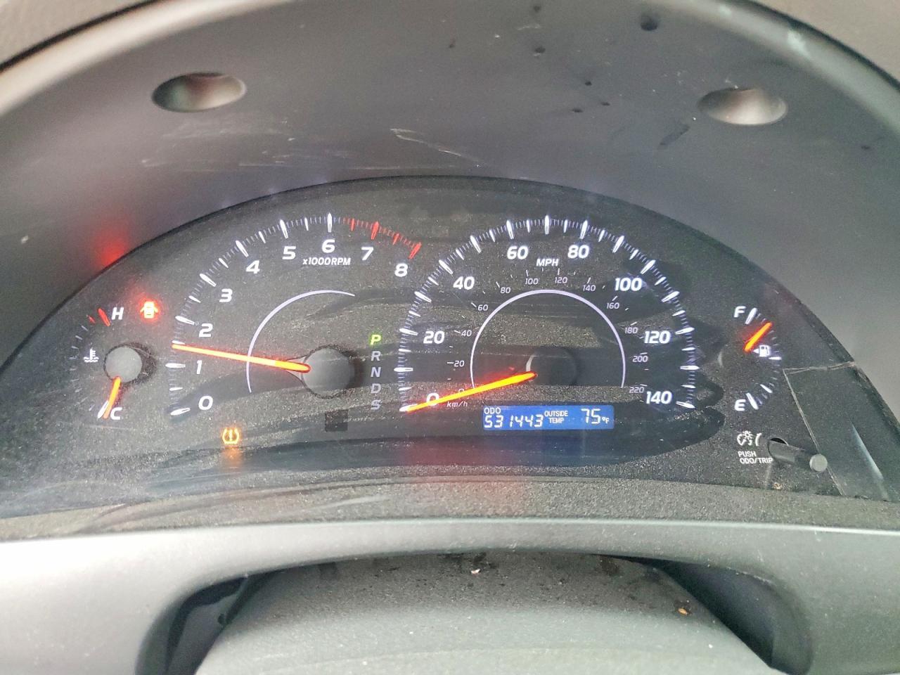 2011 TOYOTA CAMRY