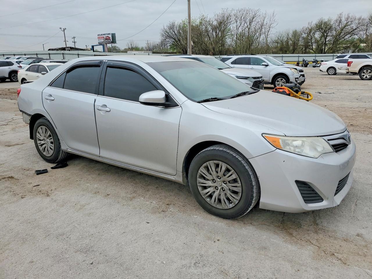 2012 TOYOTA CAMRY
