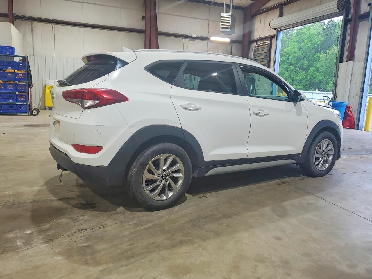2017 HYUNDAI TUCSON