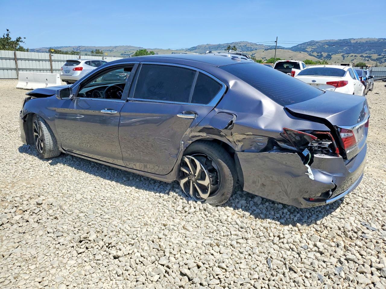 2017 HONDA ACCORD