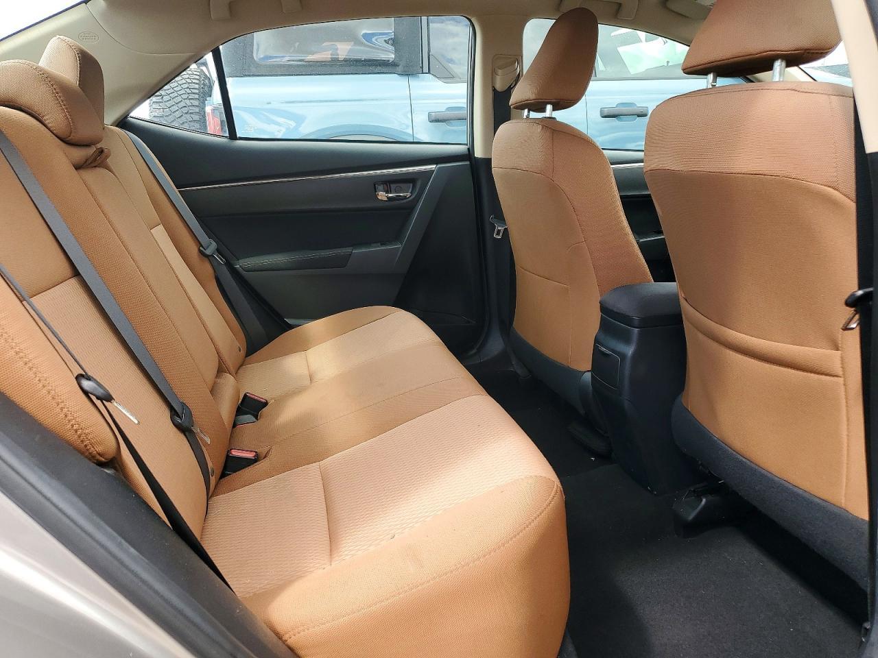 2016 TOYOTA COROLLA