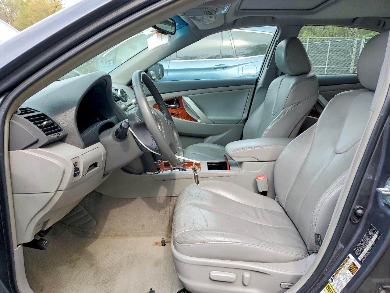 2009 TOYOTA CAMRY
