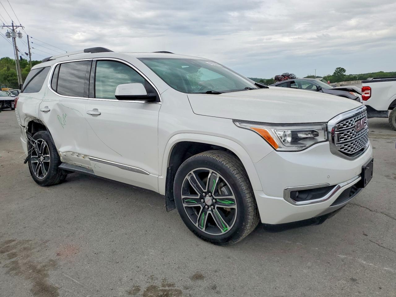 2017 GMC ACADIA
