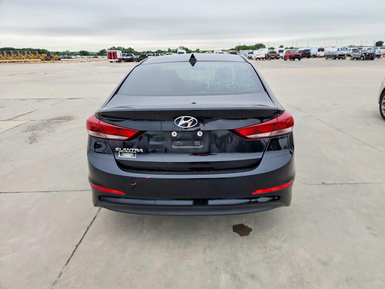 2017 HYUNDAI ELANTRA