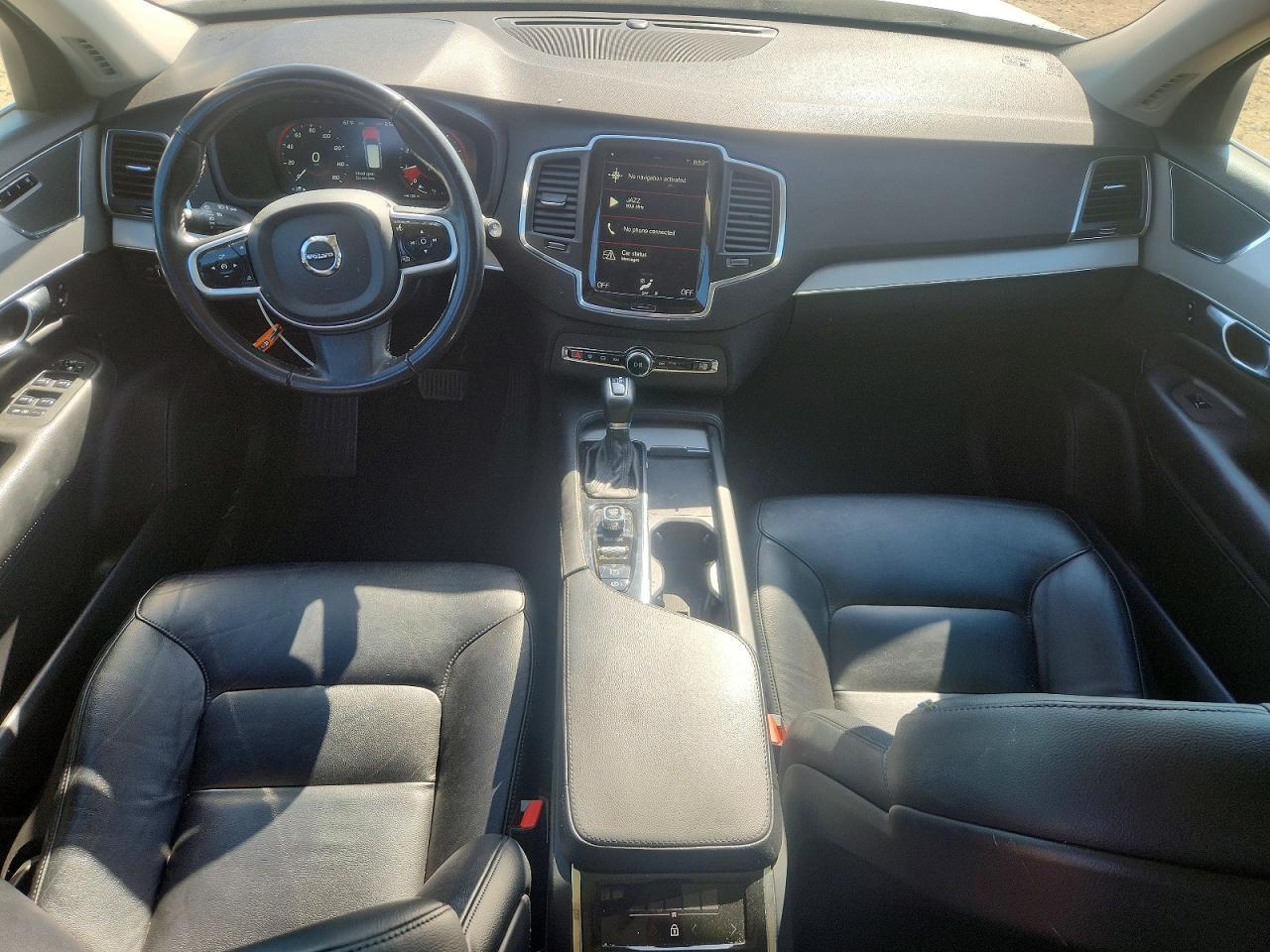 2021 VOLVO XC90
