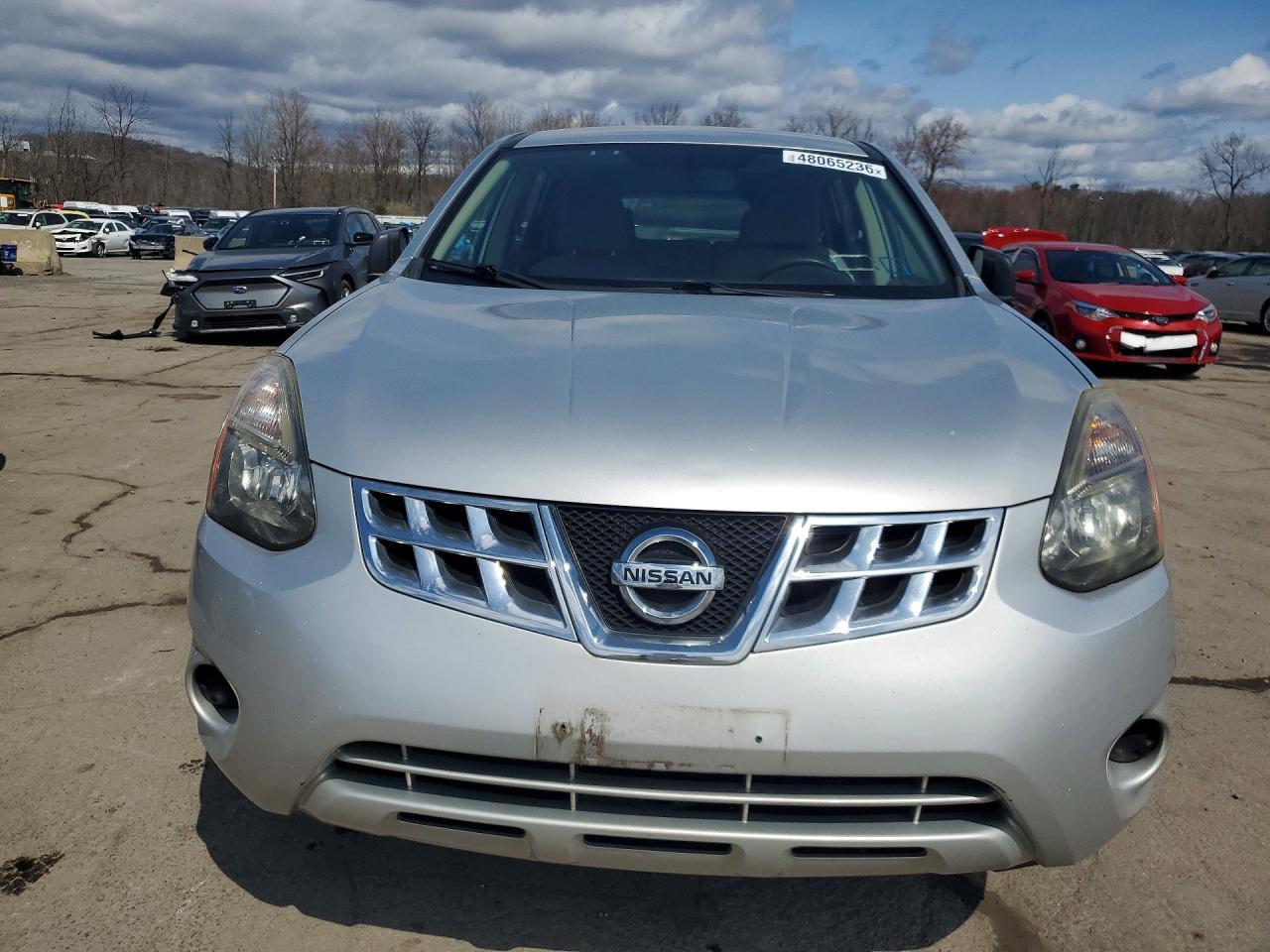 2015 NISSAN ROGUE