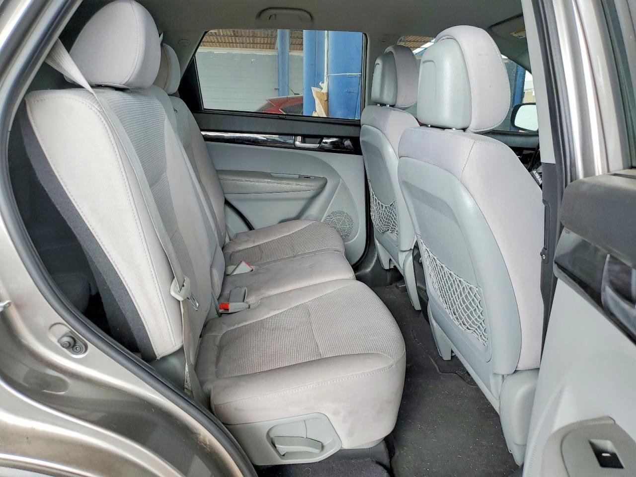 2014 KIA SORENTO