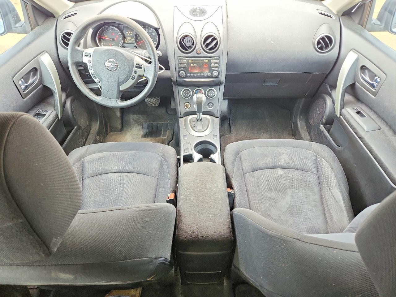 2015 NISSAN ROGUE