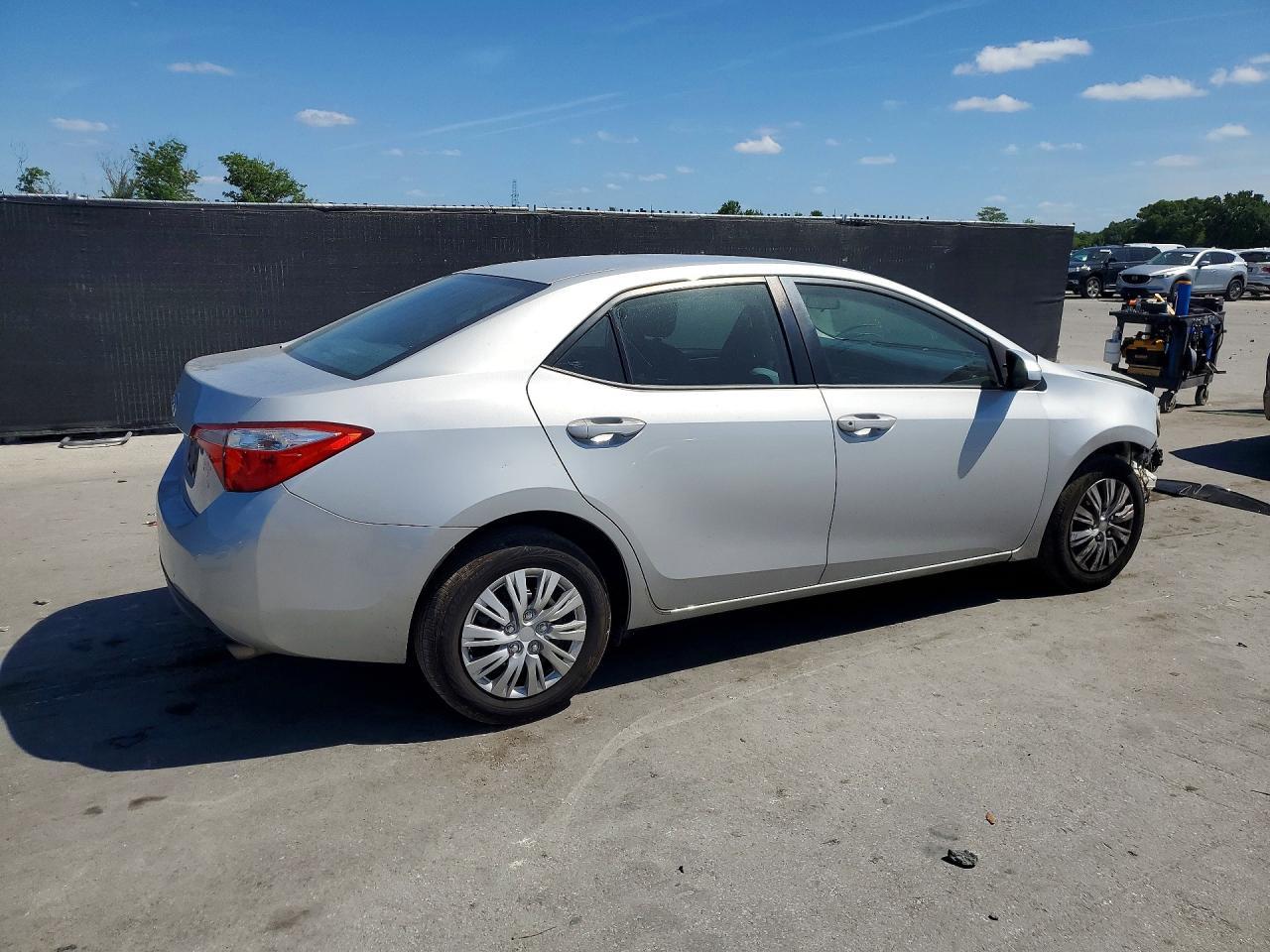 2015 TOYOTA COROLLA