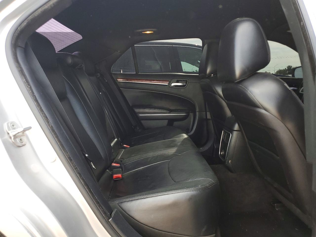 2012 CHRYSLER 300