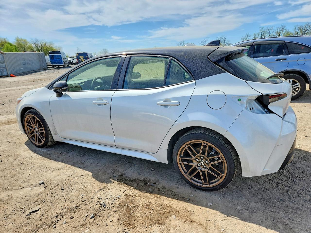 2025 TOYOTA COROLLA