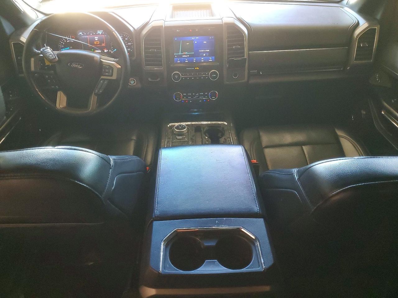 2021 FORD Expedition