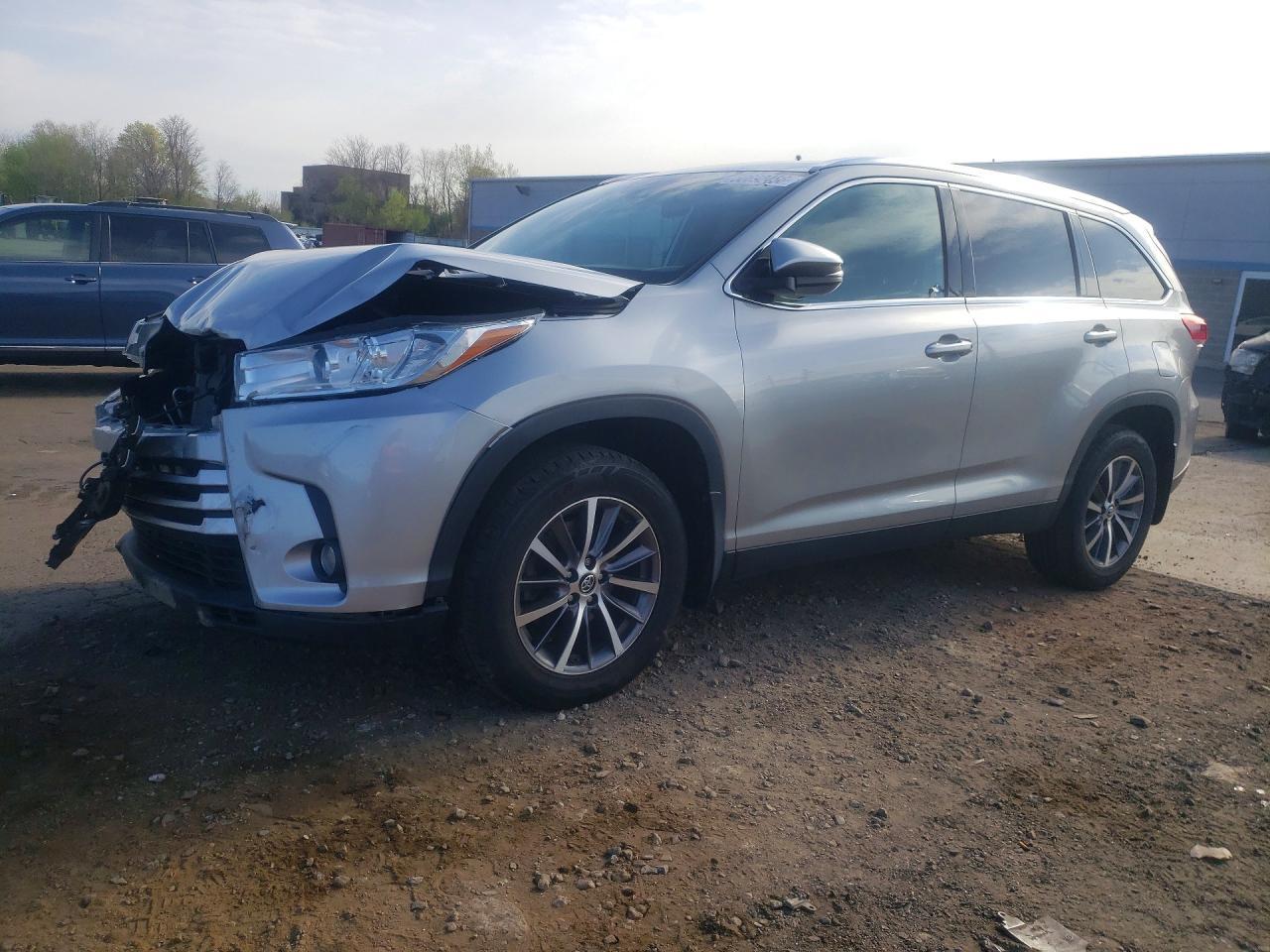 2019 TOYOTA HIGHLANDER