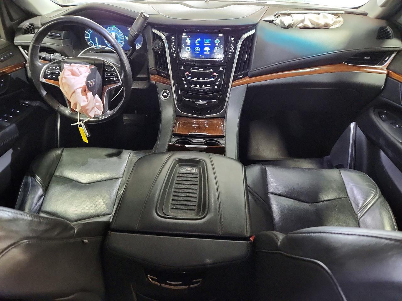 2019 CADILLAC Escalade ESV