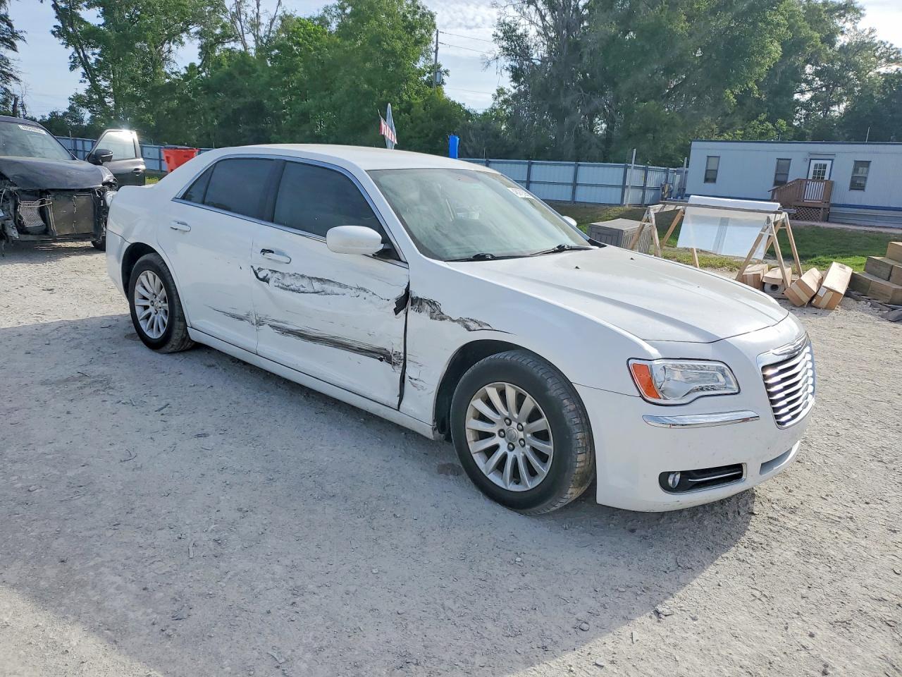 2014 CHRYSLER 300