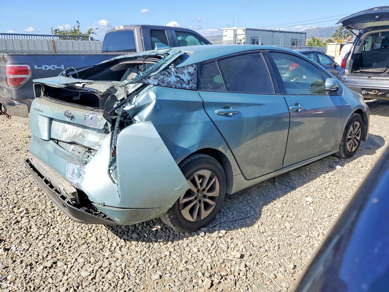 2016 TOYOTA PRIUS