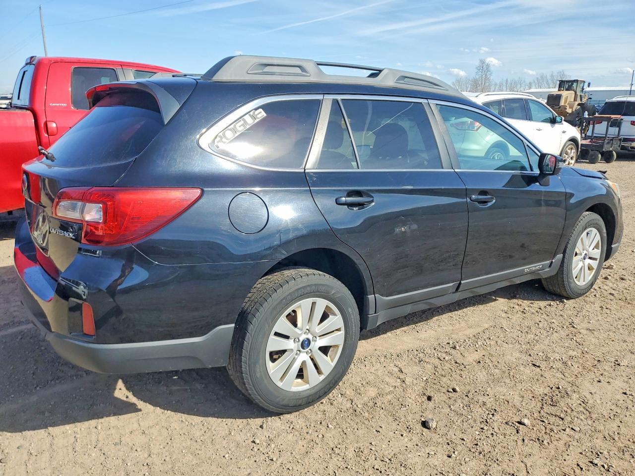 2015 SUBARU Outback